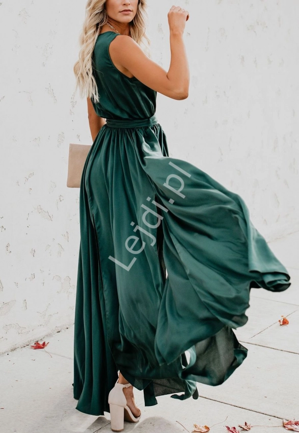 Klasyczna prosta długa sukienka butelkowo zielona