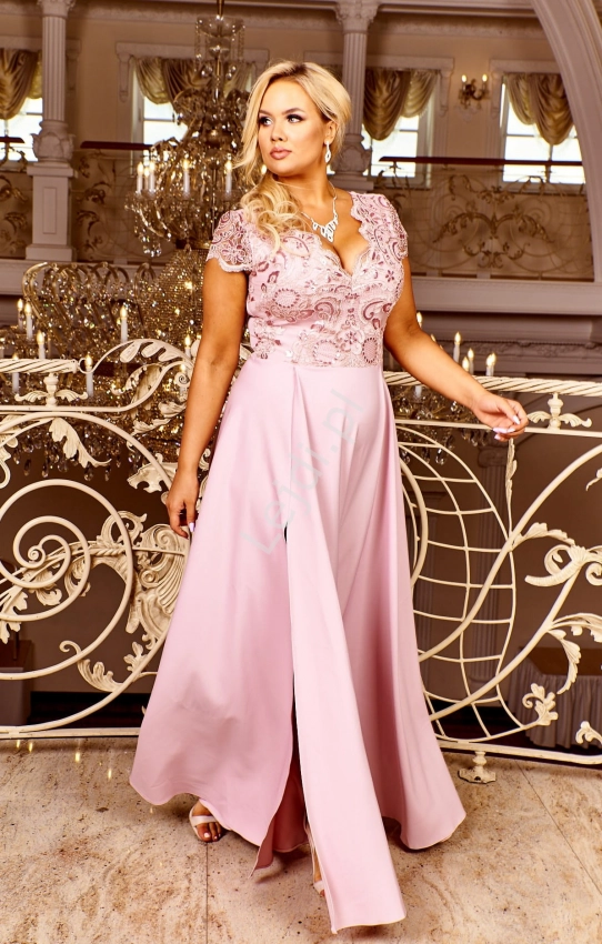 Wieczorowa sukienka z rozporkiem w kolorze pastelowo różowa Crystal 2
